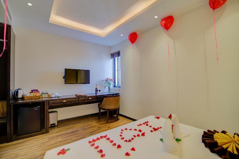 Palazzo Boutique Hotel Da Nang Exterior photo